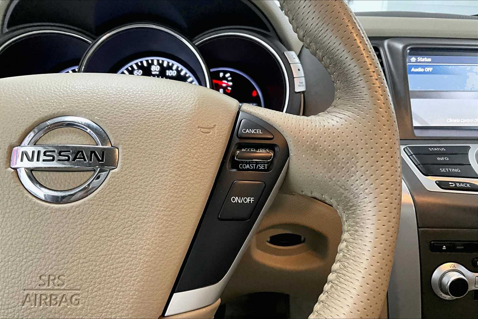 Thumbnail: 2013 Nissan Murano - 23