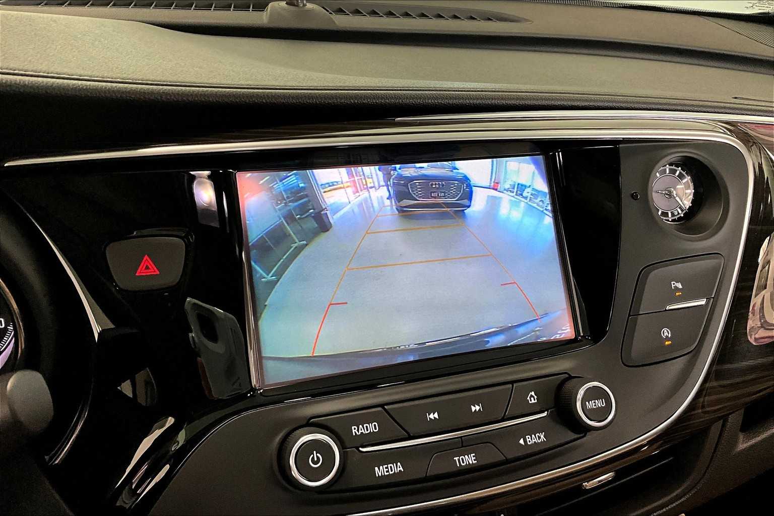 Thumbnail: 2020 Buick Envision - 22