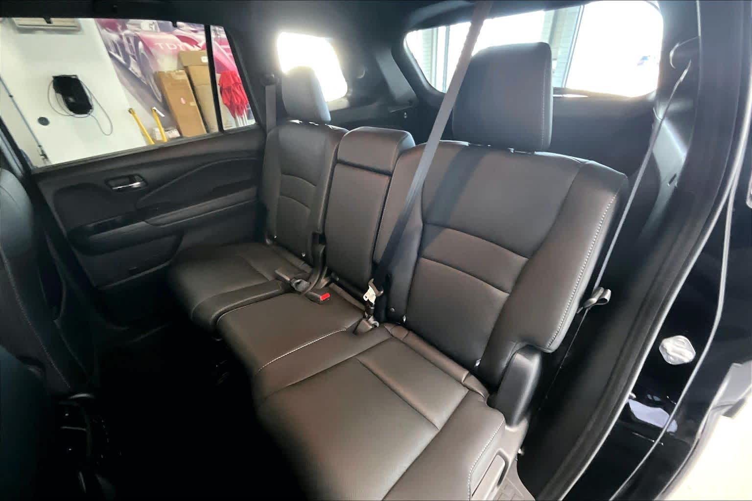 Thumbnail: 2021 Honda Passport - 26