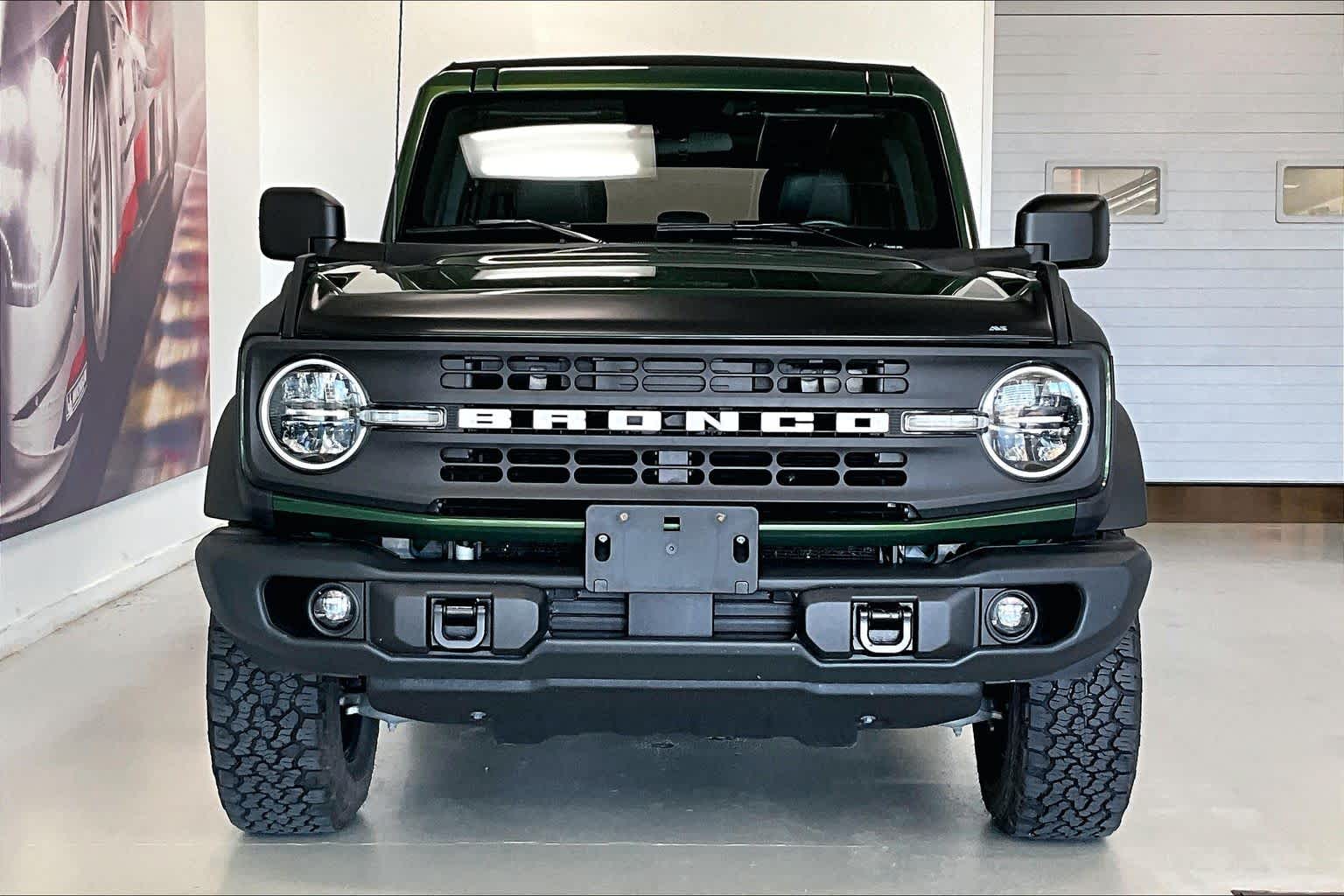 Thumbnail: 2023 Ford Bronco - 6