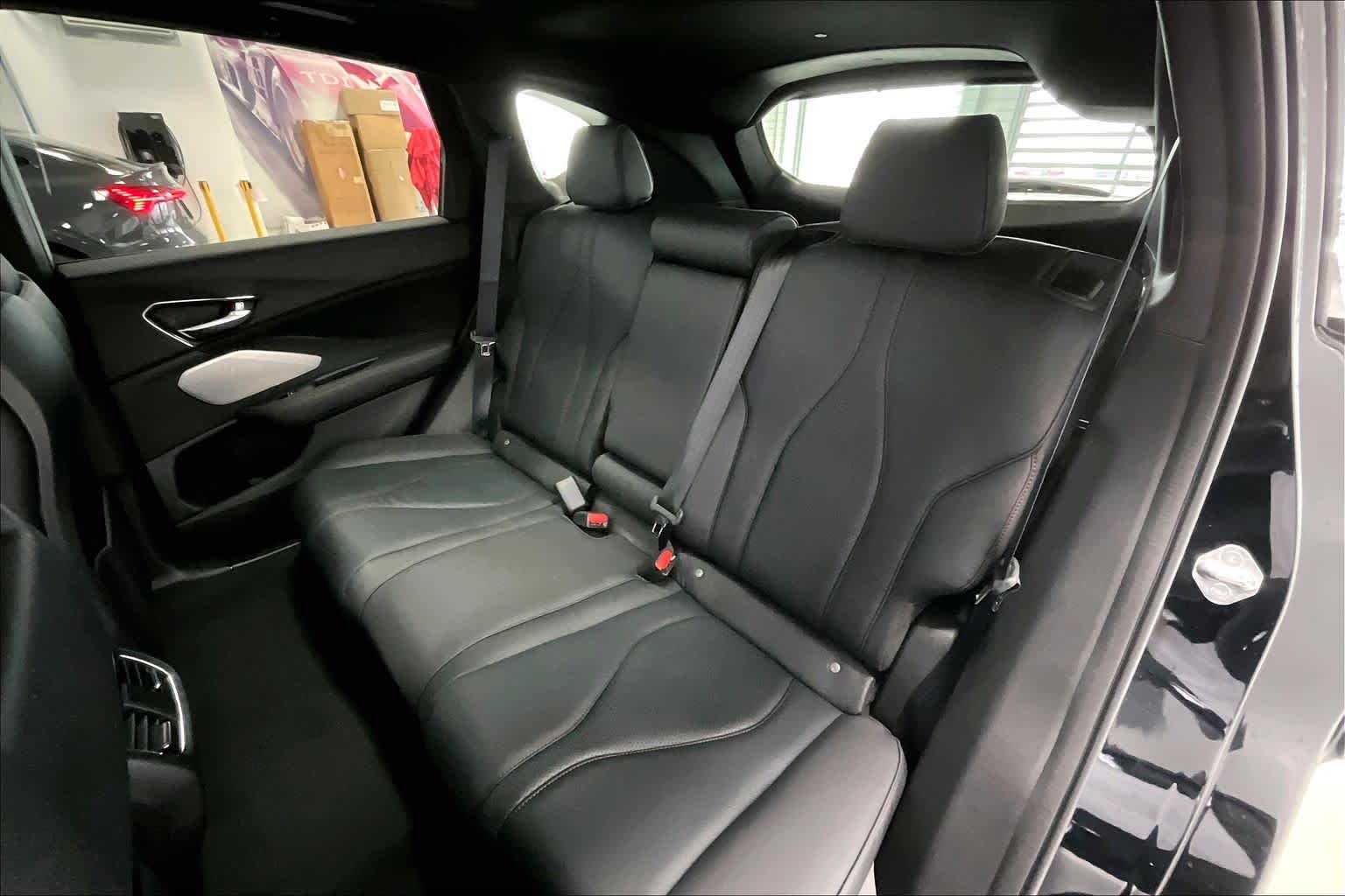 Thumbnail: 2026 Acura RDX - 12