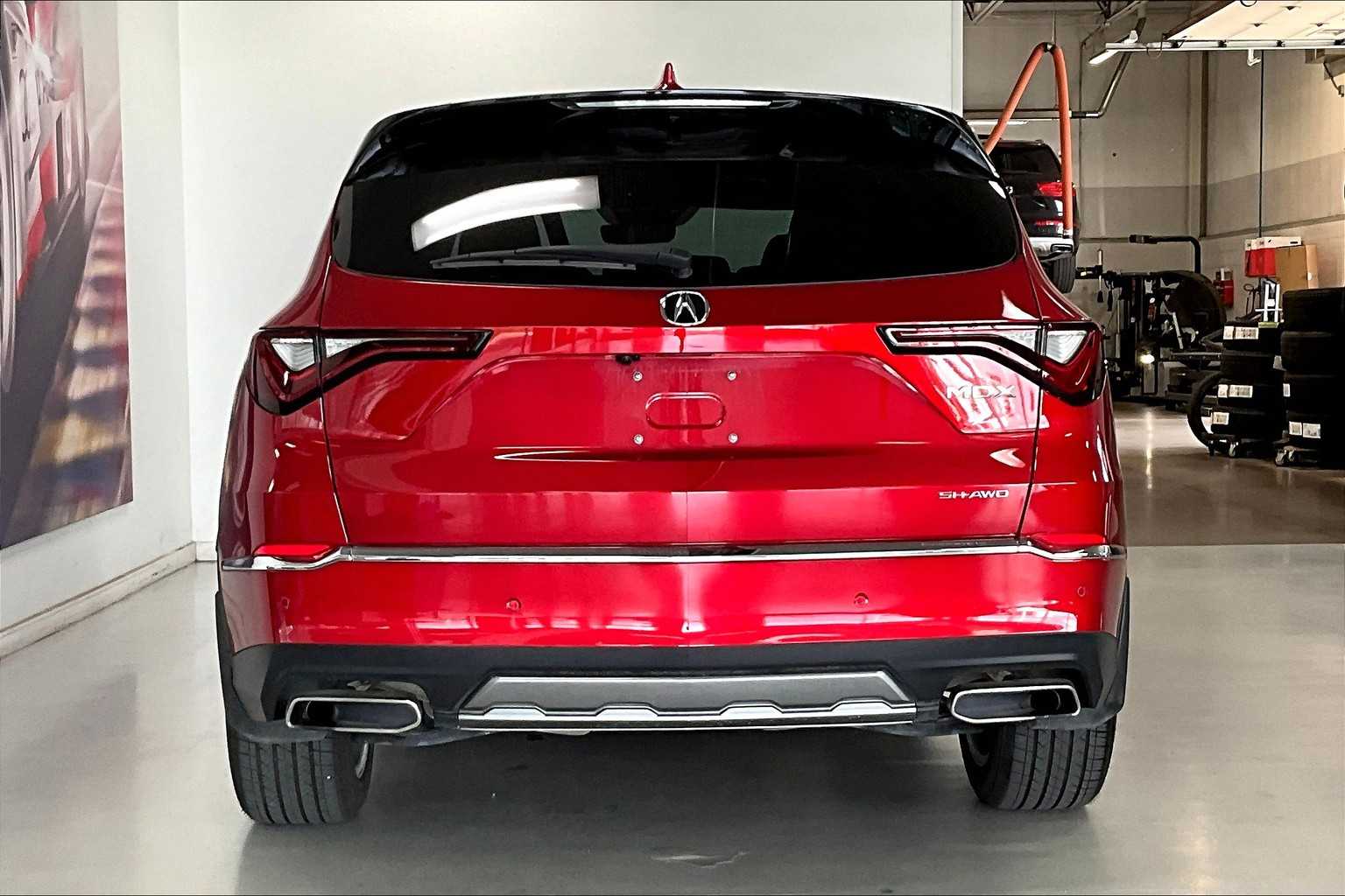 Thumbnail: 2025 Acura MDX - 5