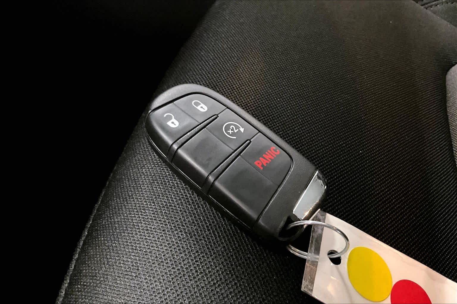 Thumbnail: 2018 Jeep Renegade - 17