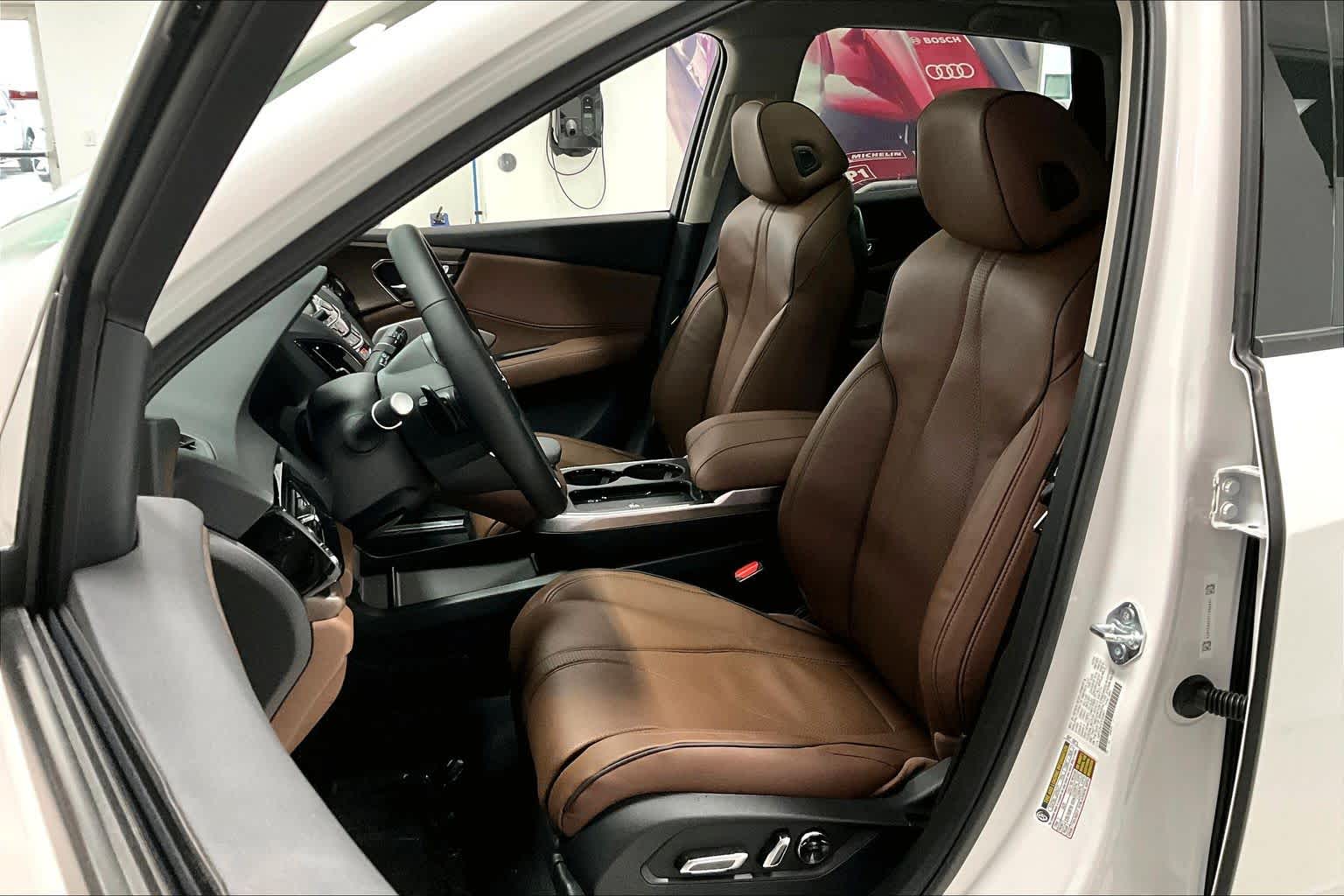 Thumbnail: 2026 Acura RDX - 11