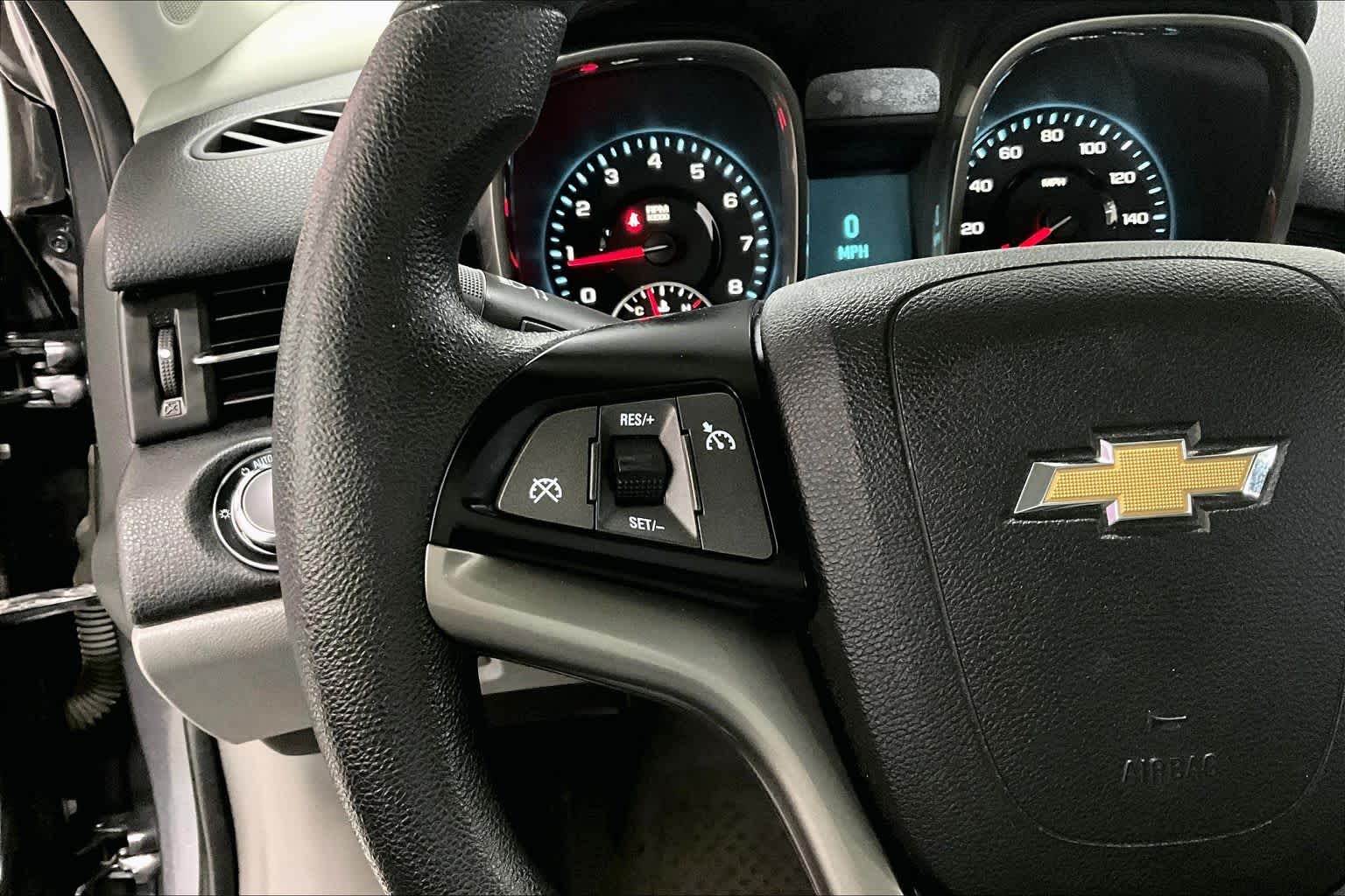 Thumbnail: 2013 Chevrolet Malibu - 22