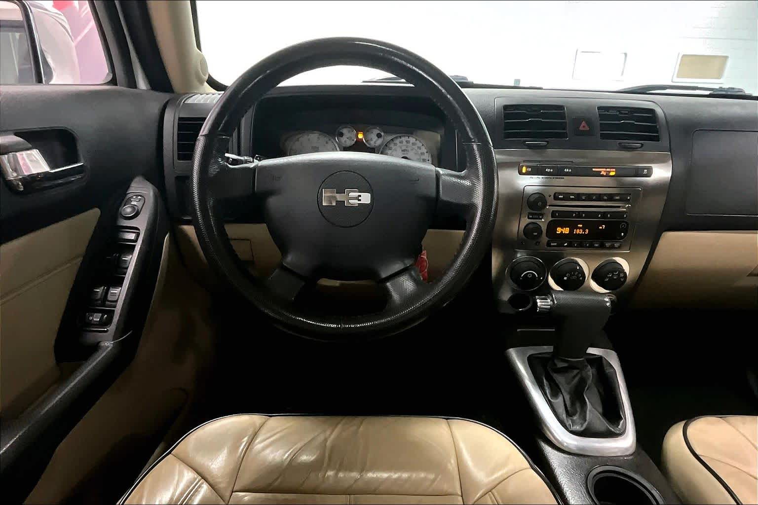 Thumbnail: 2010 Hummer H3 - 13