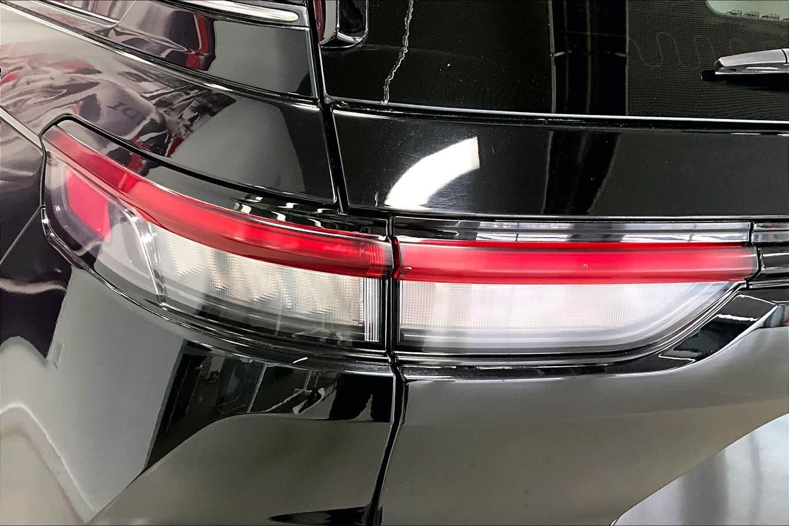 Thumbnail: 2022 Jeep Grand Cherokee - 27