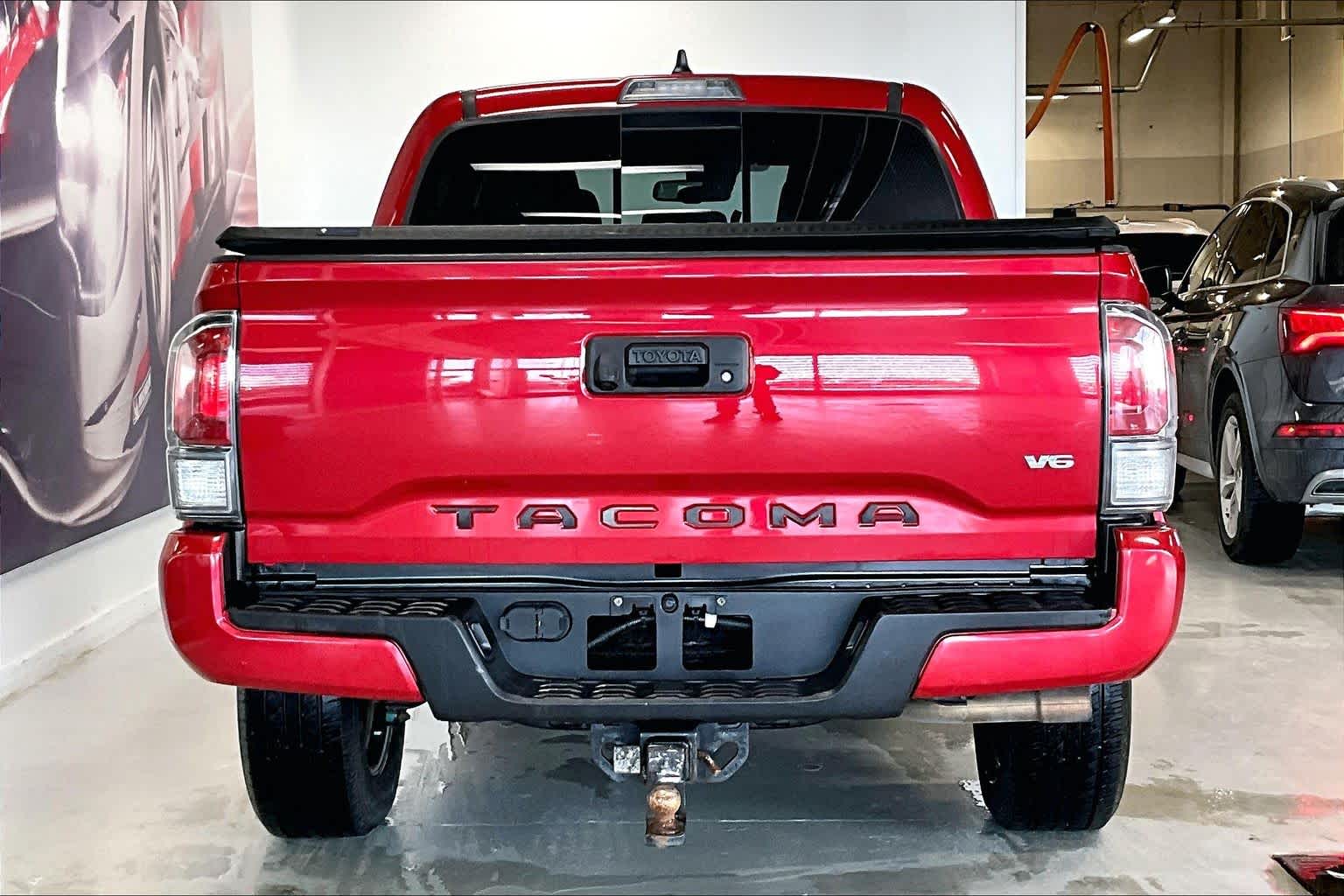 Thumbnail: 2020 Toyota Tacoma - 5