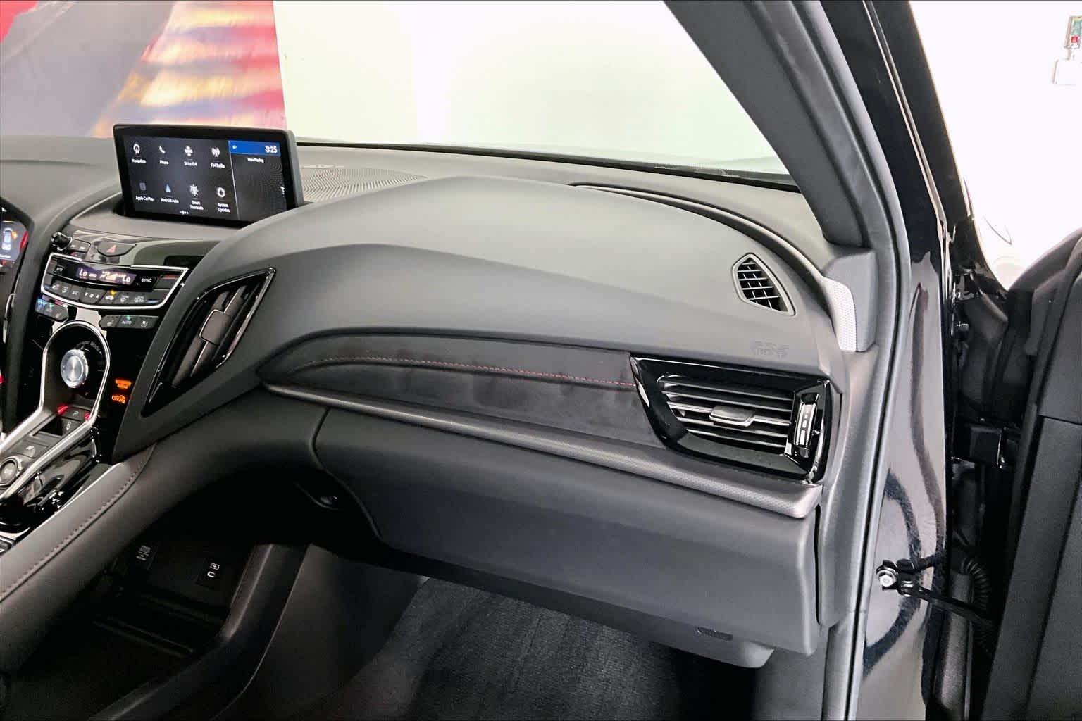 Thumbnail: 2025 Acura RDX - 20