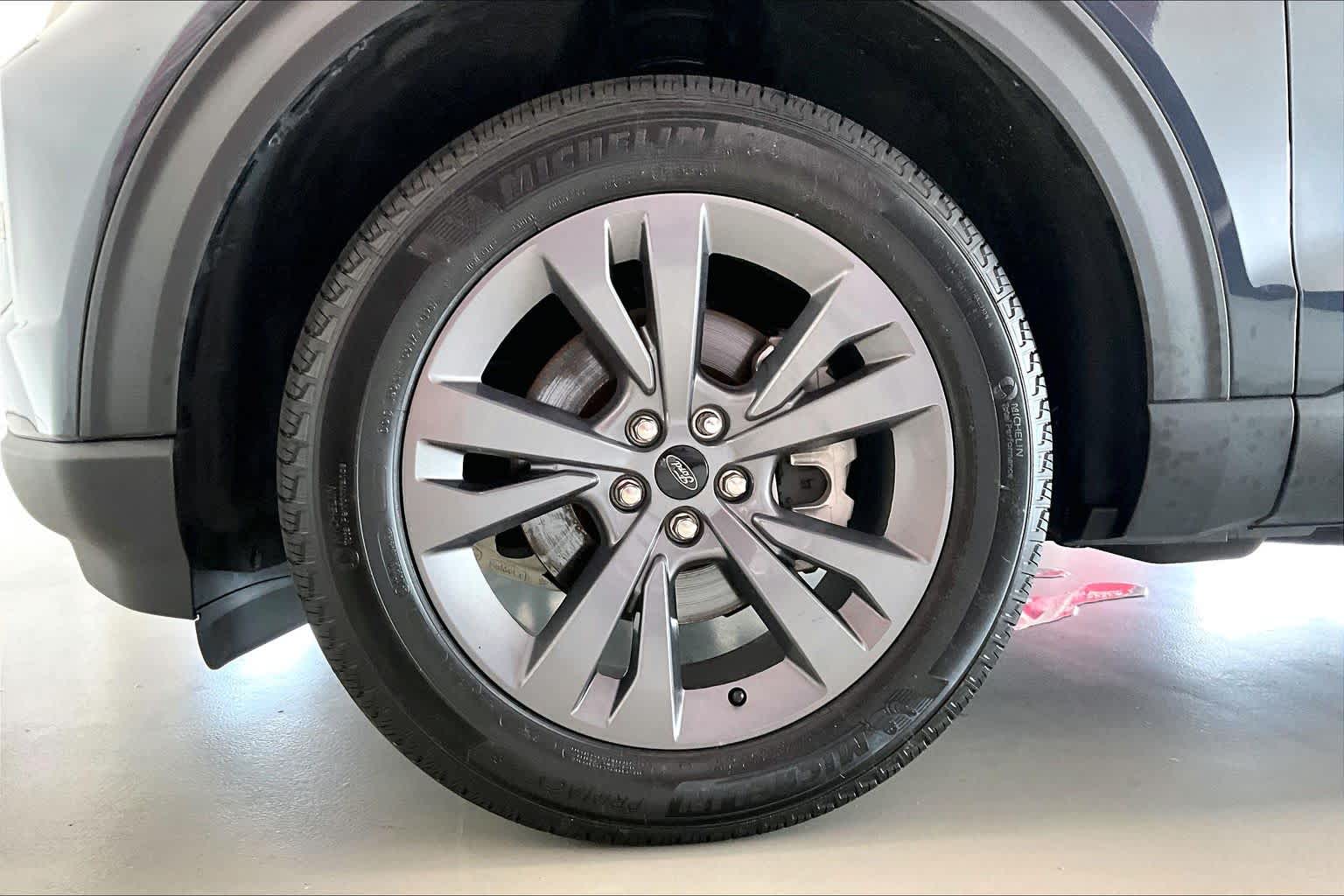 Thumbnail: 2023 Ford Explorer - 7