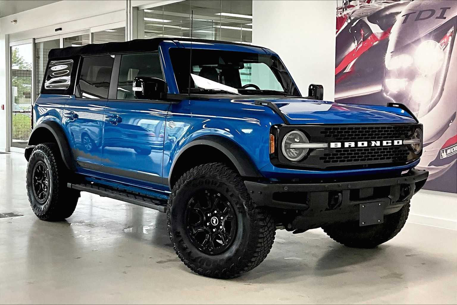 Thumbnail: 2021 Ford Bronco - 20