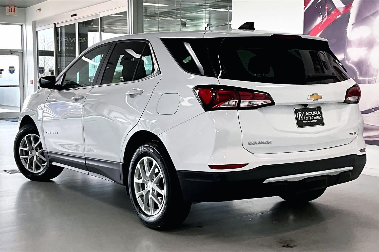 Thumbnail: 2023 Chevrolet Equinox - 4