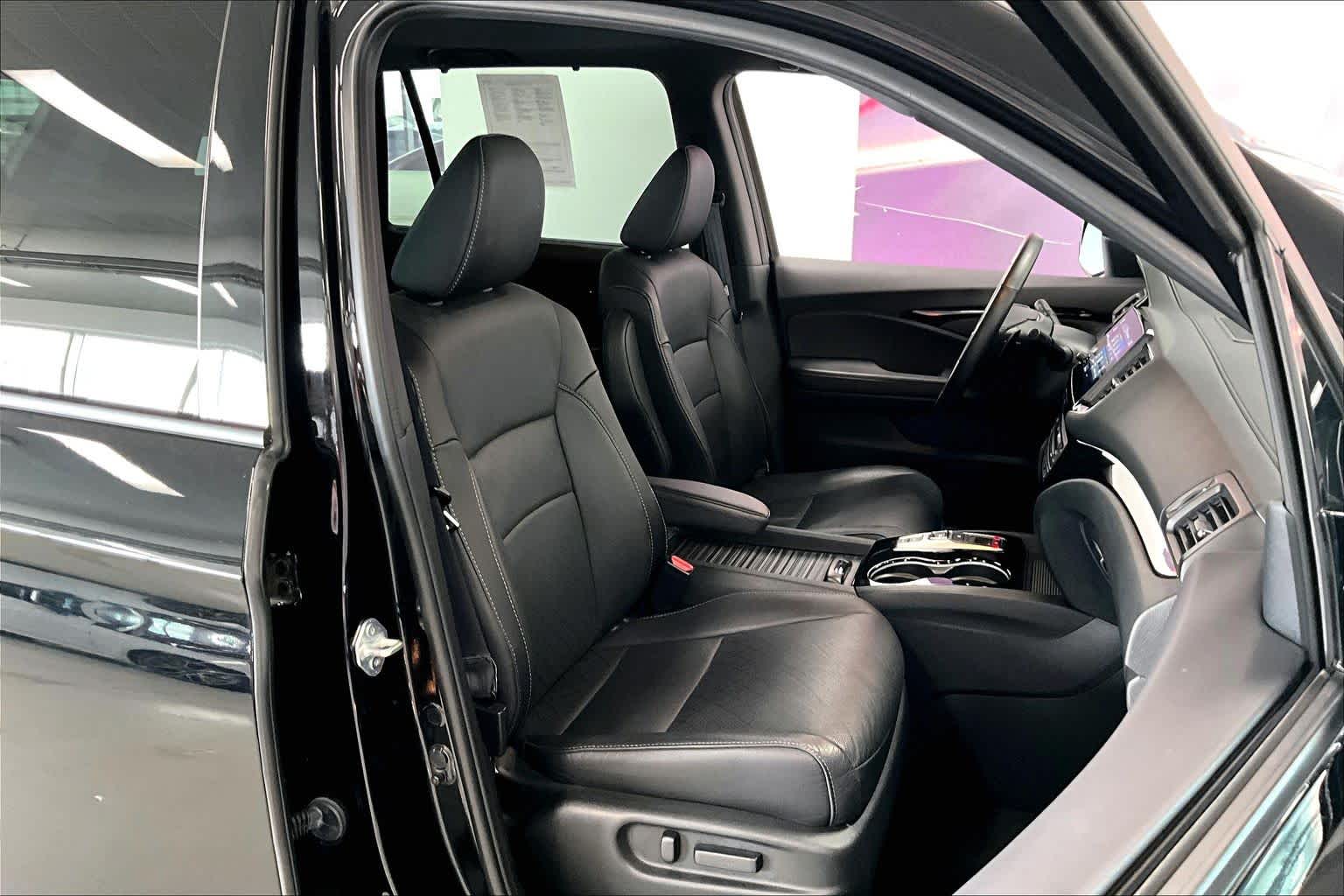 Thumbnail: 2022 Honda Passport - 11