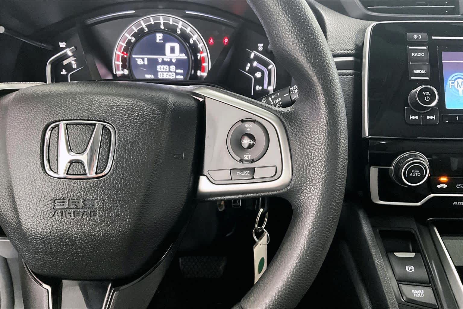 Thumbnail: 2017 Honda CR-V - 23