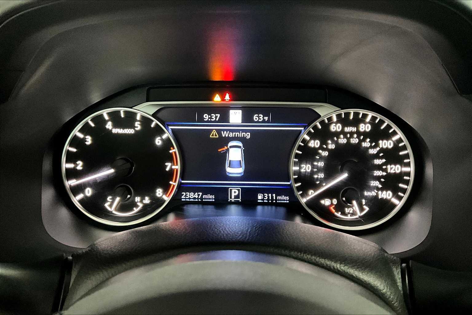 Thumbnail: 2022 Nissan Altima - 16