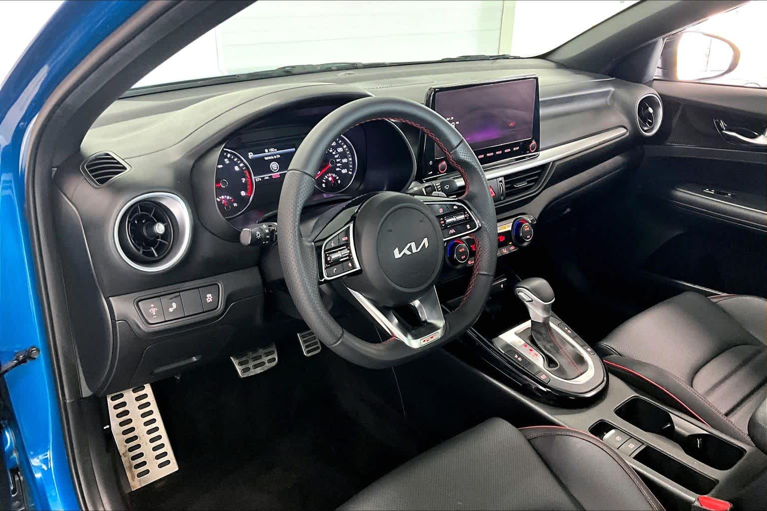 Thumbnail: 2023 Kia Forte - 2