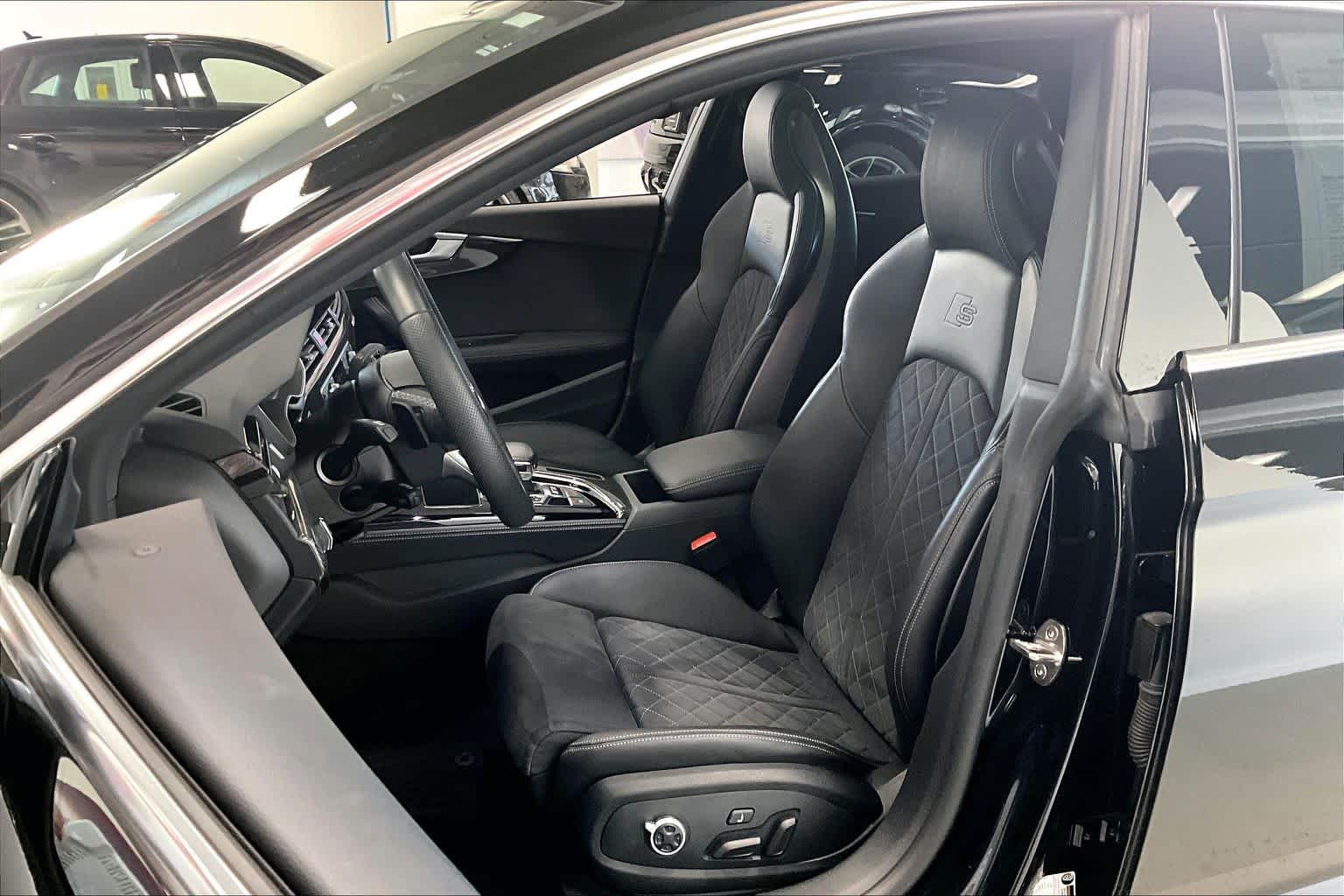 Thumbnail: 2024 Audi S5 - 9