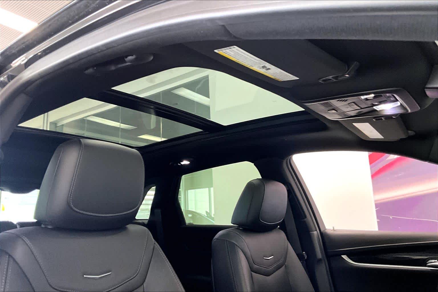 Thumbnail: 2020 Cadillac XT5 - 27