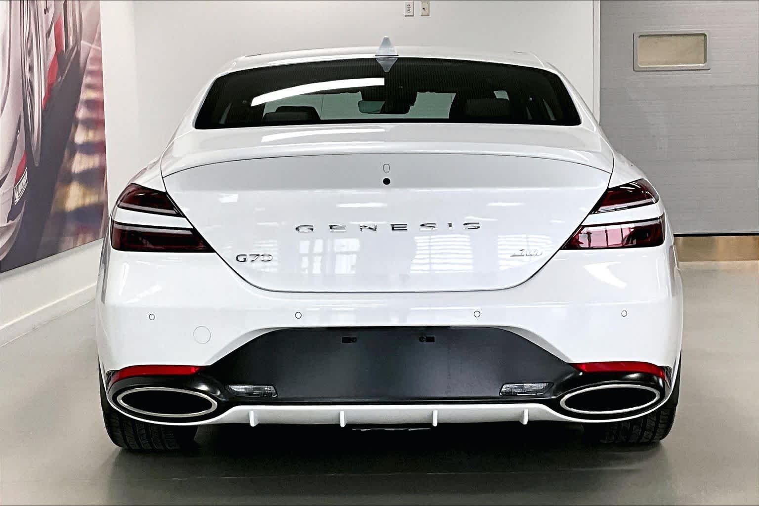 Thumbnail: 2024 Genesis G70 - 5