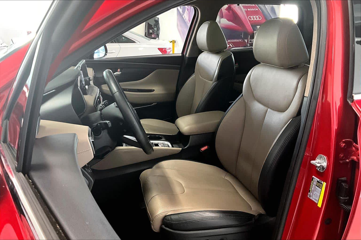 Thumbnail: 2020 Hyundai Santa Fe - 10