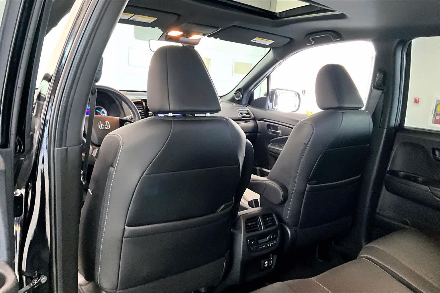 Thumbnail: 2021 Honda Passport - 10