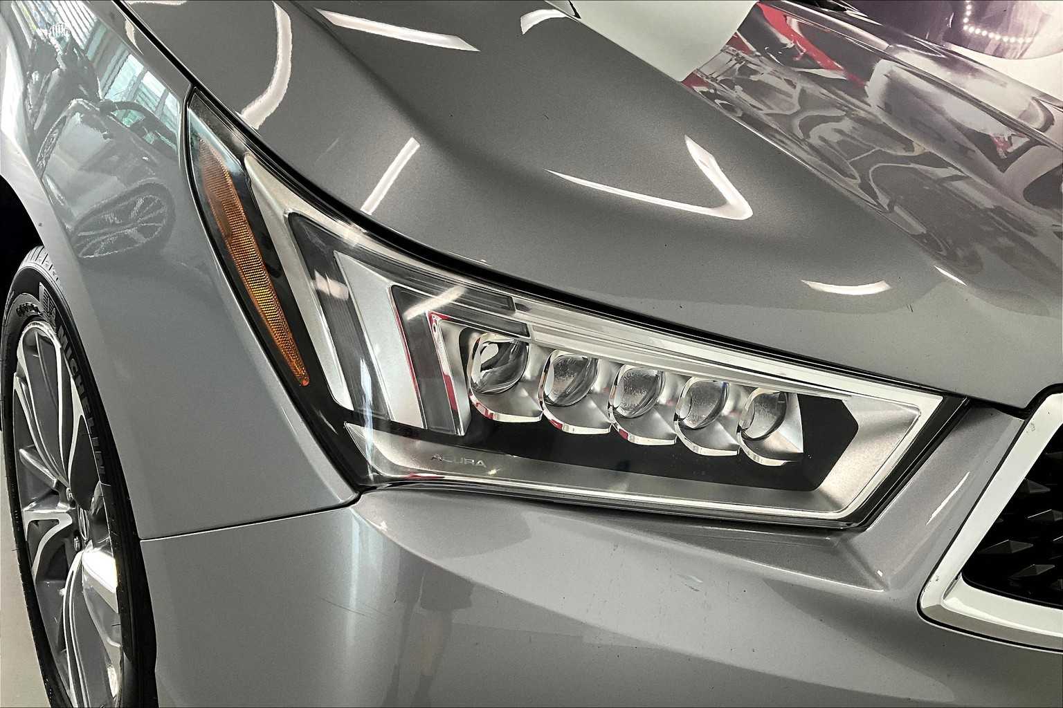 Thumbnail: 2017 Acura MDX - 27