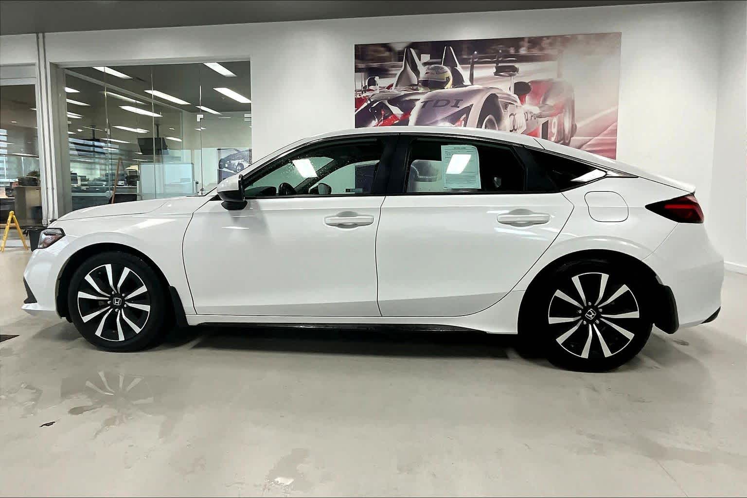 Thumbnail: 2022 Honda Civic - 3