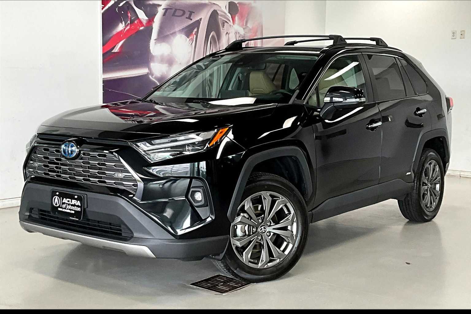 2022 Toyota RAV4 Limited -
                  Johnston, IA