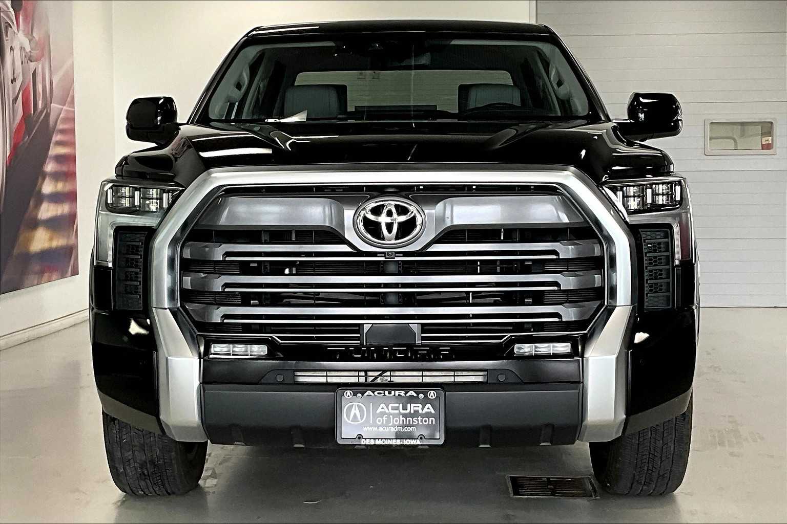 Thumbnail: 2023 Toyota Tundra - 6