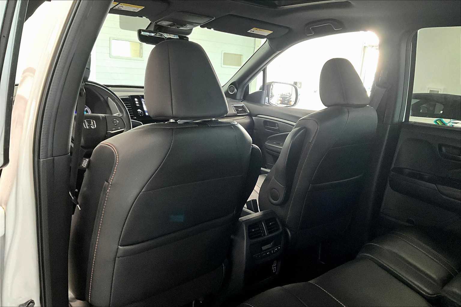 Thumbnail: 2022 Honda Pilot - 10