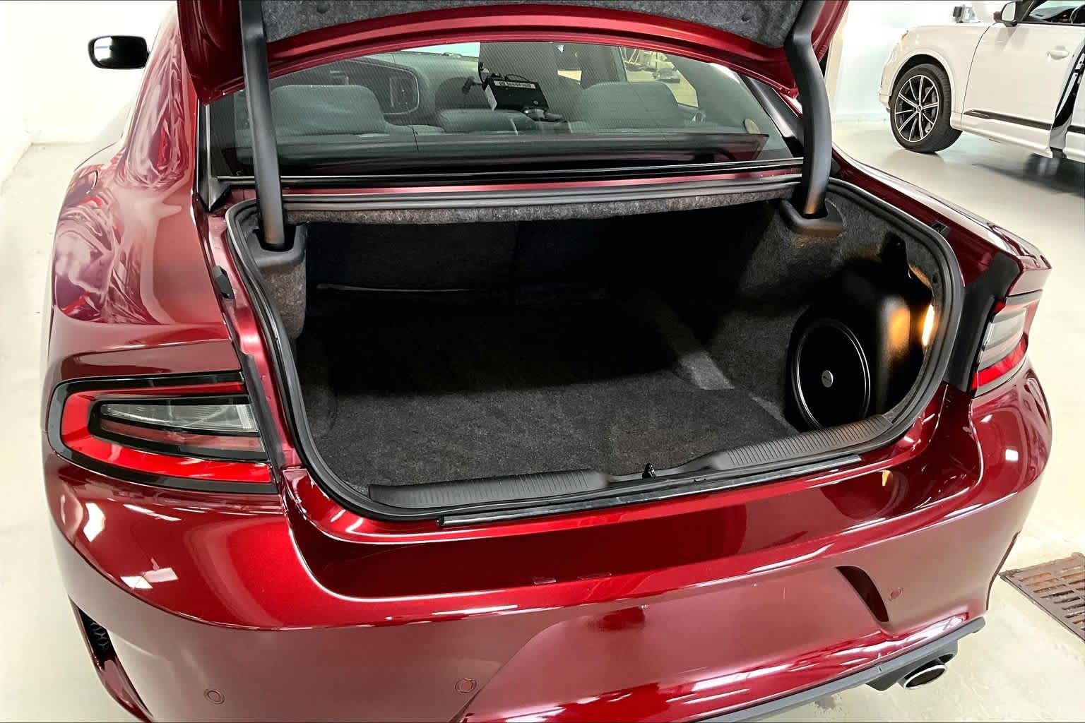 Thumbnail: 2020 Dodge Charger - 17