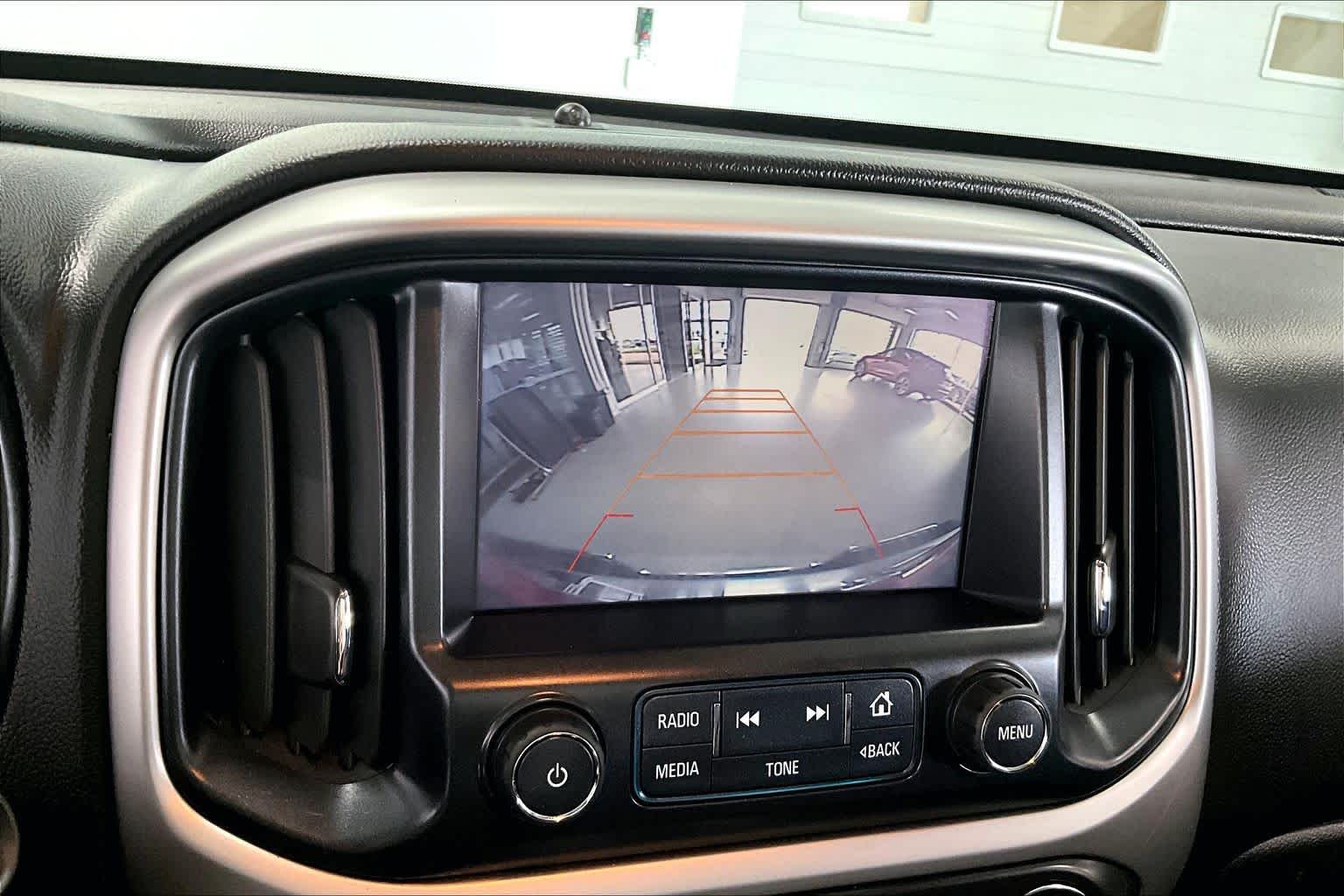 Thumbnail: 2016 Chevrolet Colorado - 21