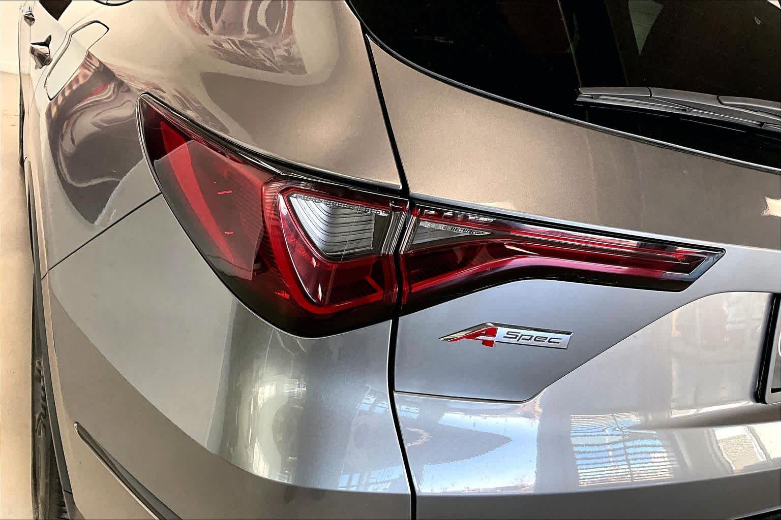 Thumbnail: 2023 Acura MDX - 30