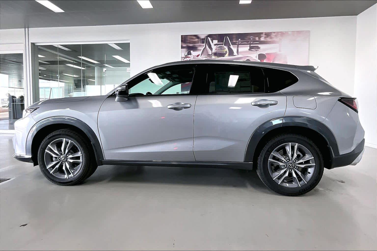 Thumbnail: 2026 Acura ADX - 3