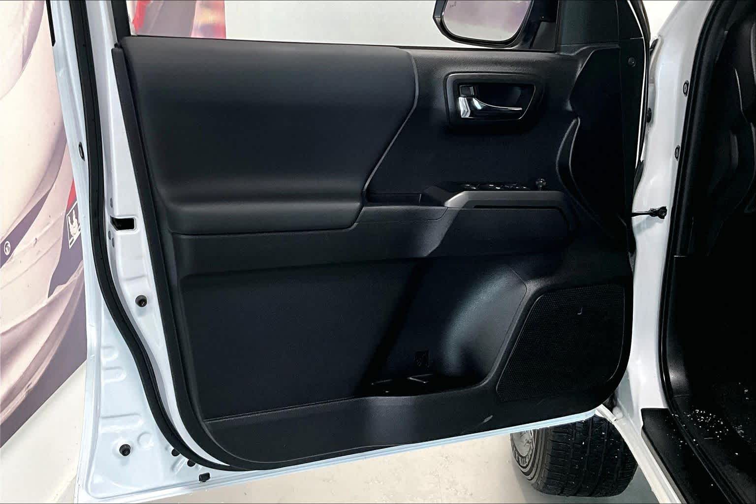 Thumbnail: 2023 Toyota Tacoma - 24