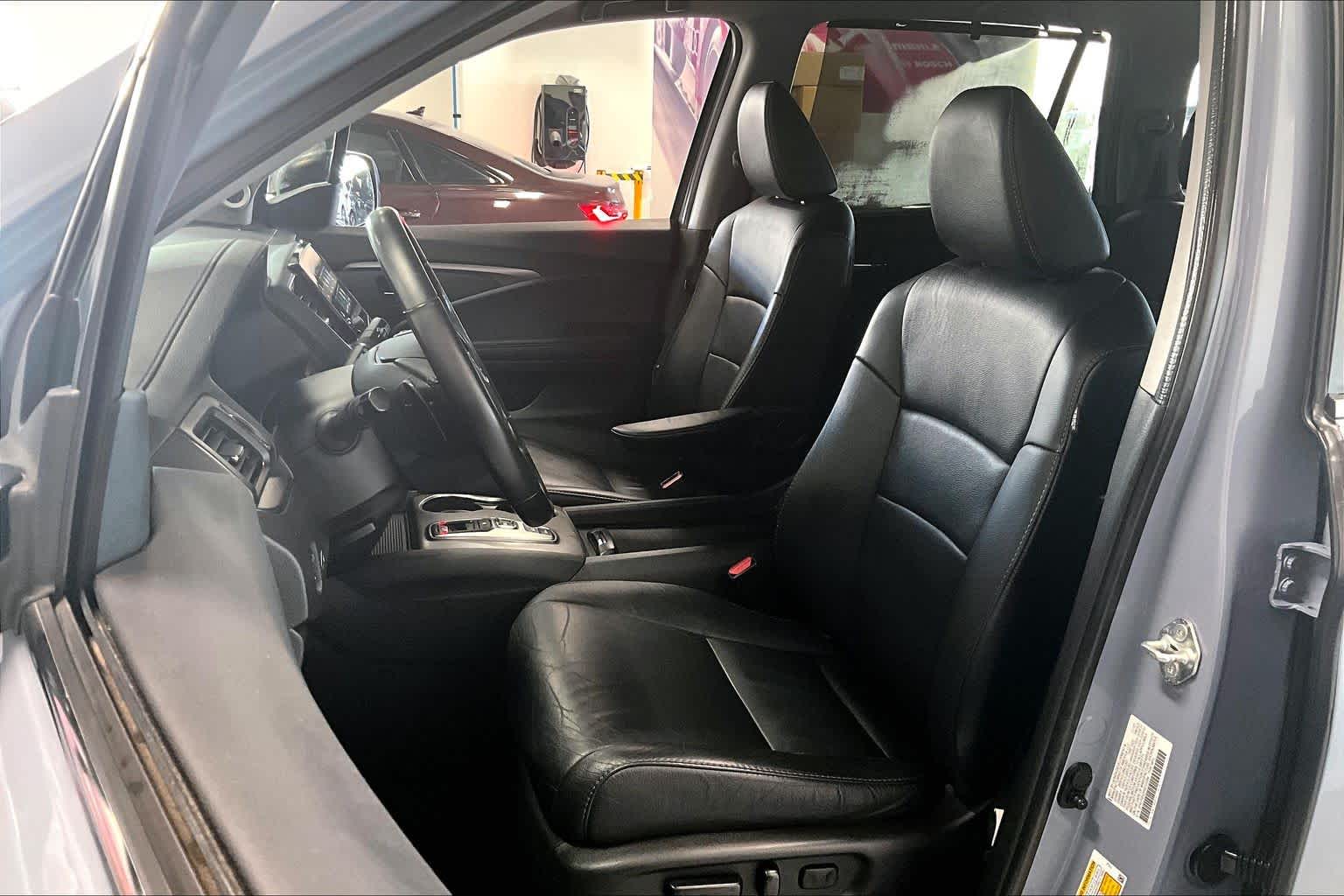 Thumbnail: 2022 Honda Pilot - 10