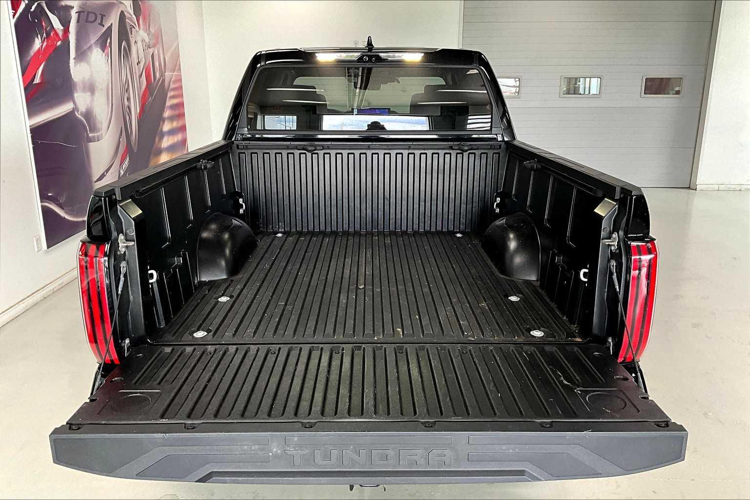 Thumbnail: 2023 Toyota Tundra - 16