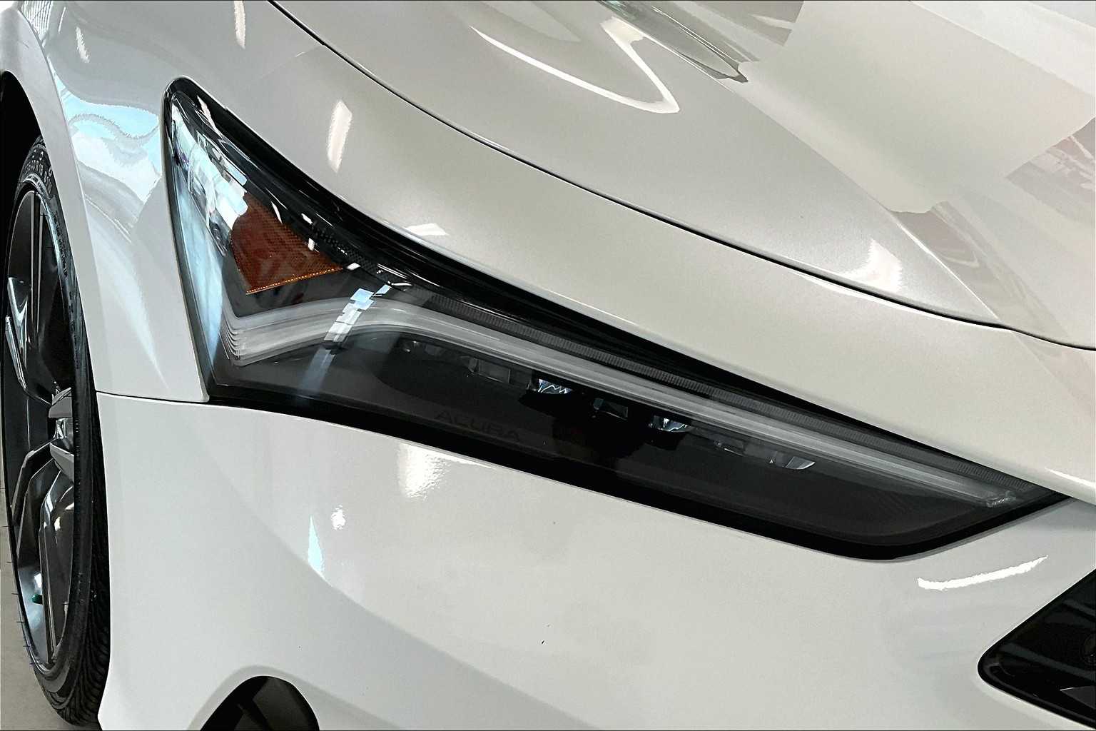 Thumbnail: 2023 Acura Integra - 31