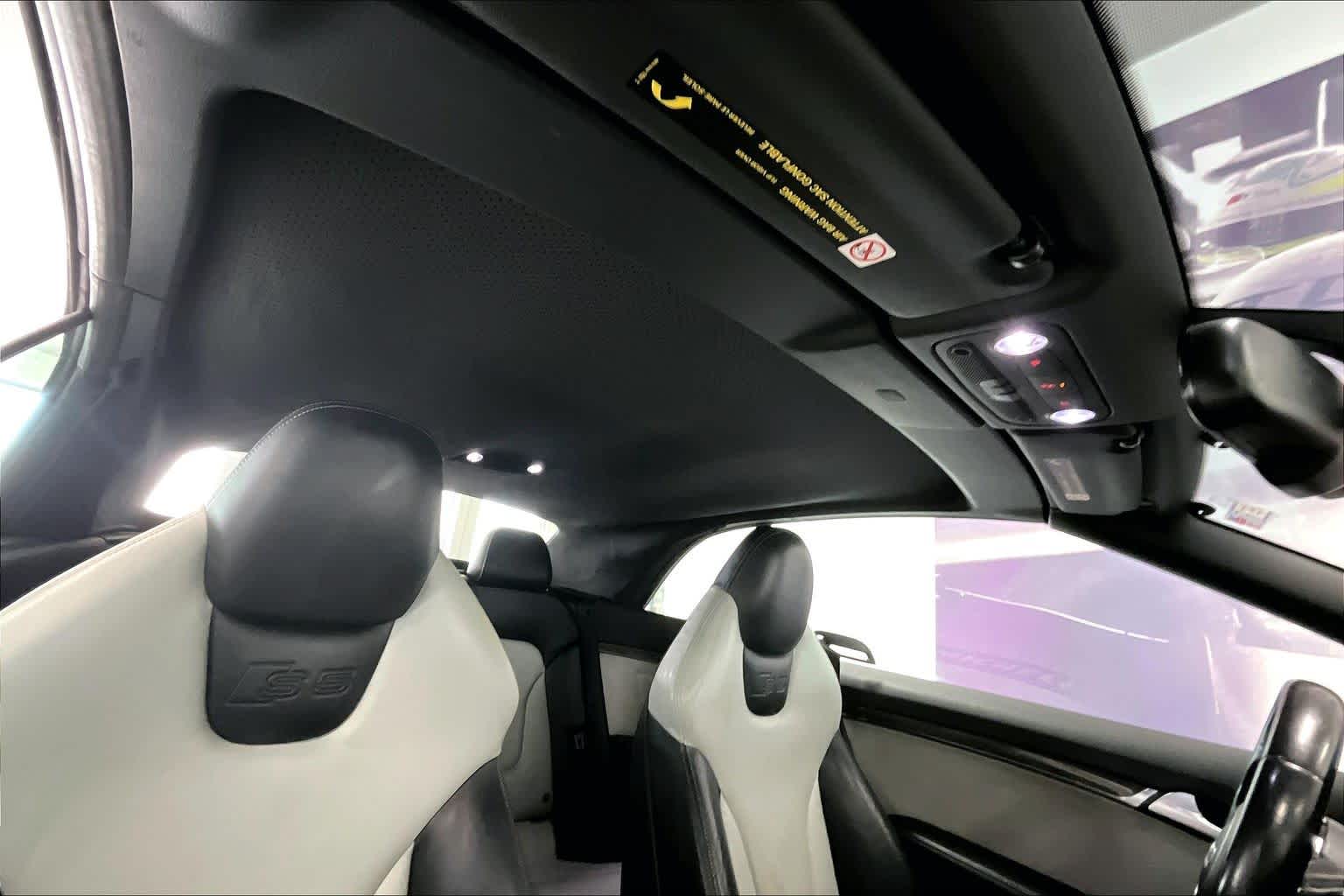 Thumbnail: 2016 Audi S5 - 27