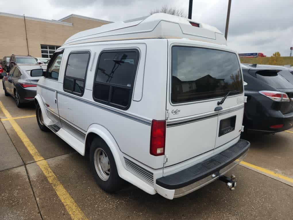 Thumbnail: 1993 Chevrolet Astro - 7