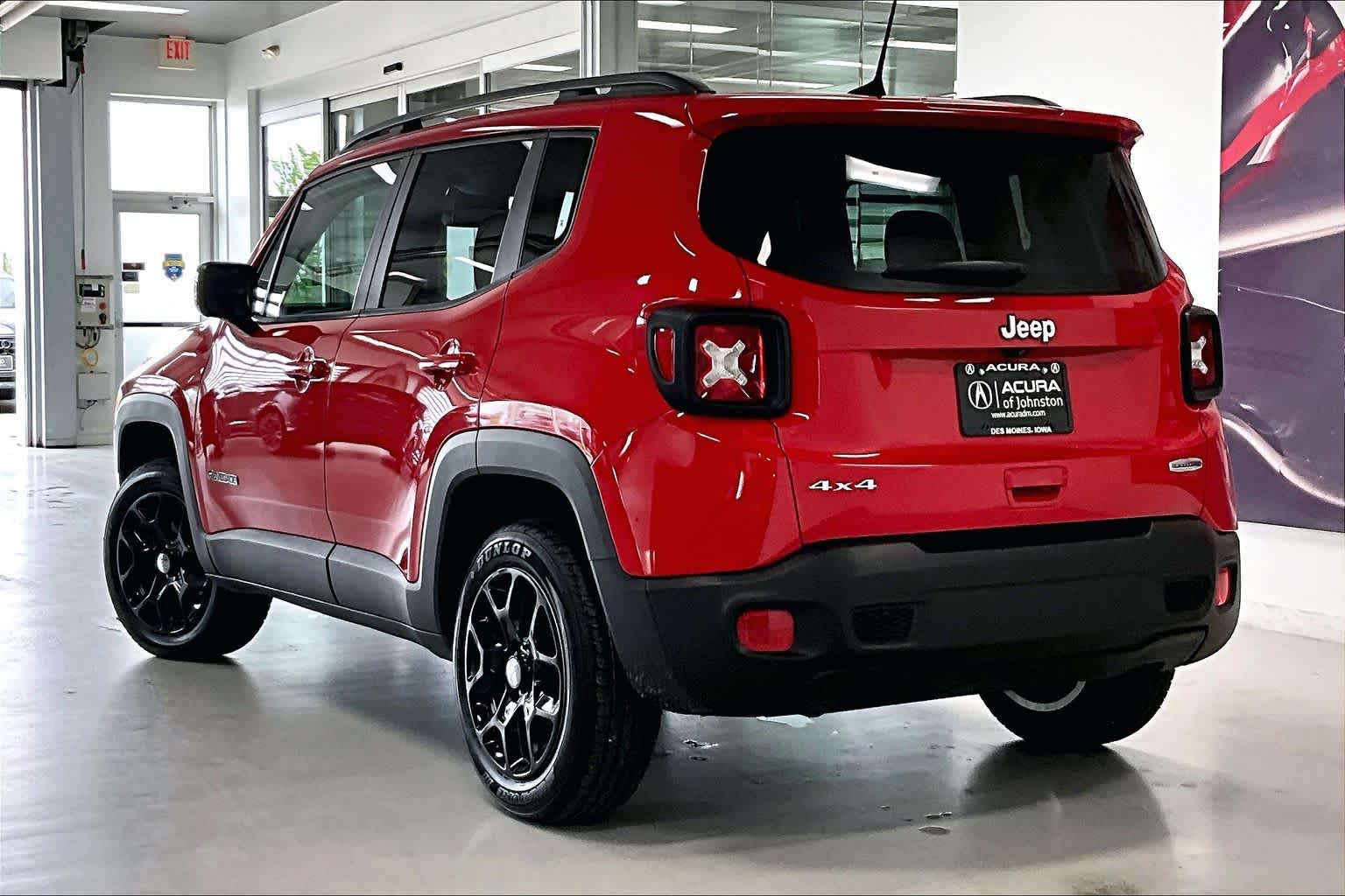 Thumbnail: 2018 Jeep Renegade - 4