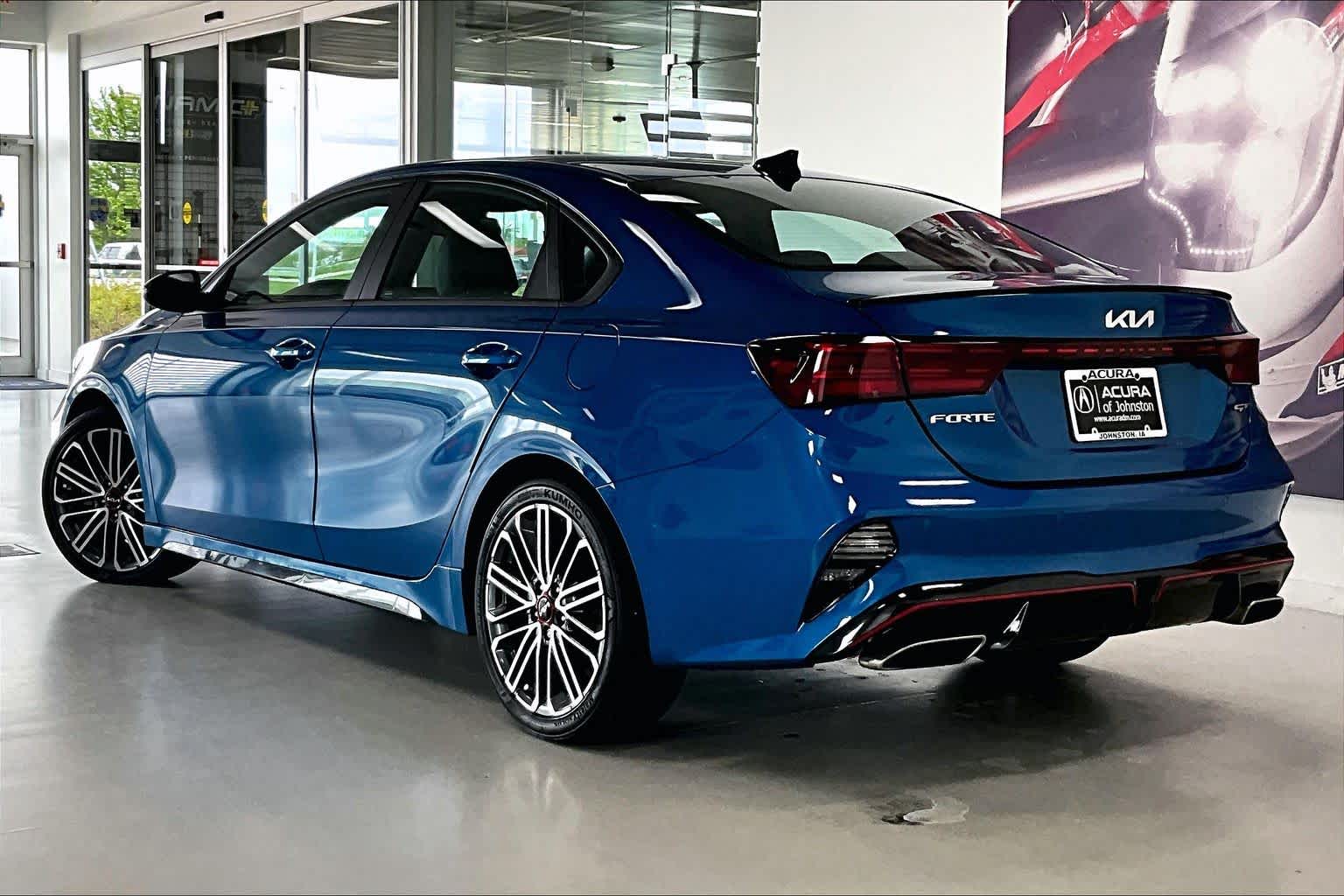 Thumbnail: 2023 Kia Forte - 4