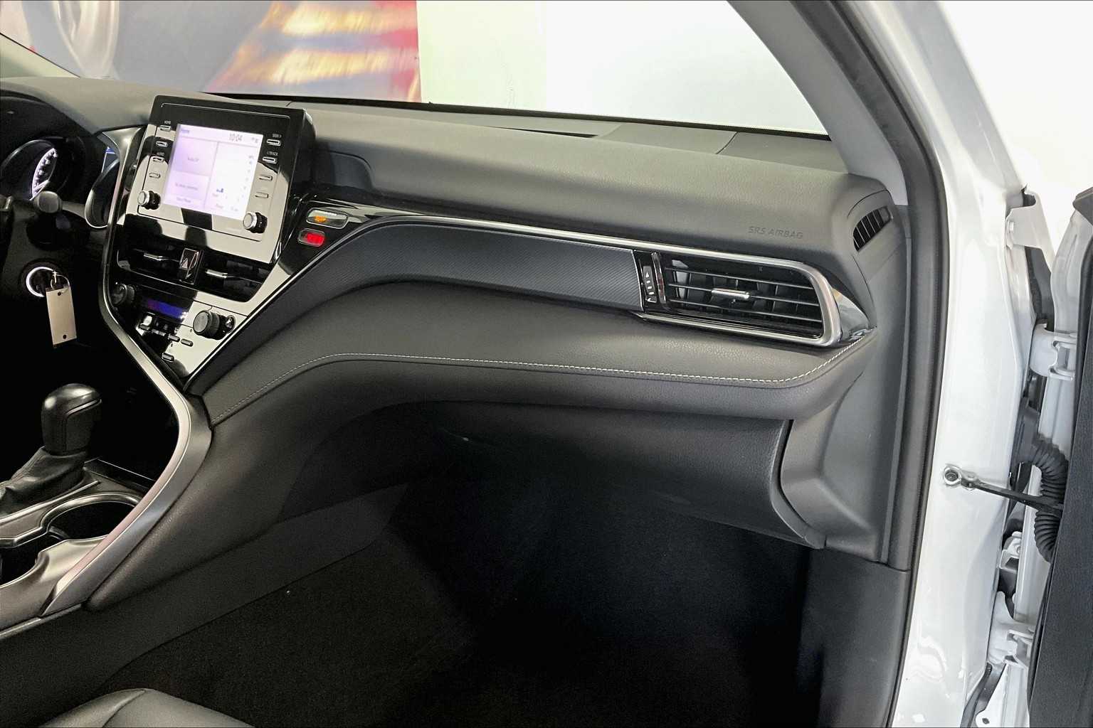 Thumbnail: 2023 Toyota Camry - 20