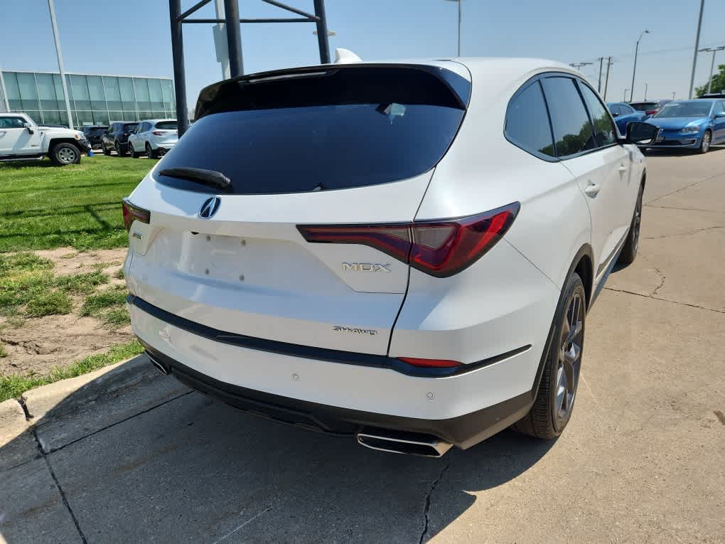 2022 Acura MDX Base 3