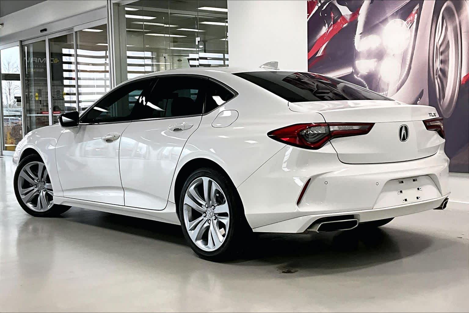 Thumbnail: 2022 Acura TLX - 4