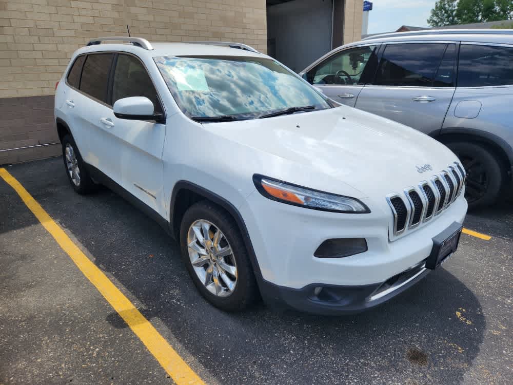 Thumbnail: 2017 Jeep Cherokee - 2