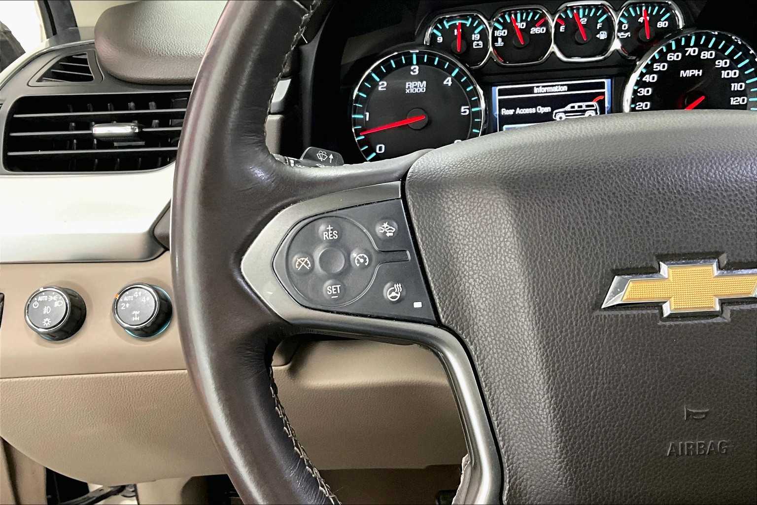 Thumbnail: 2015 Chevrolet Tahoe - 19
