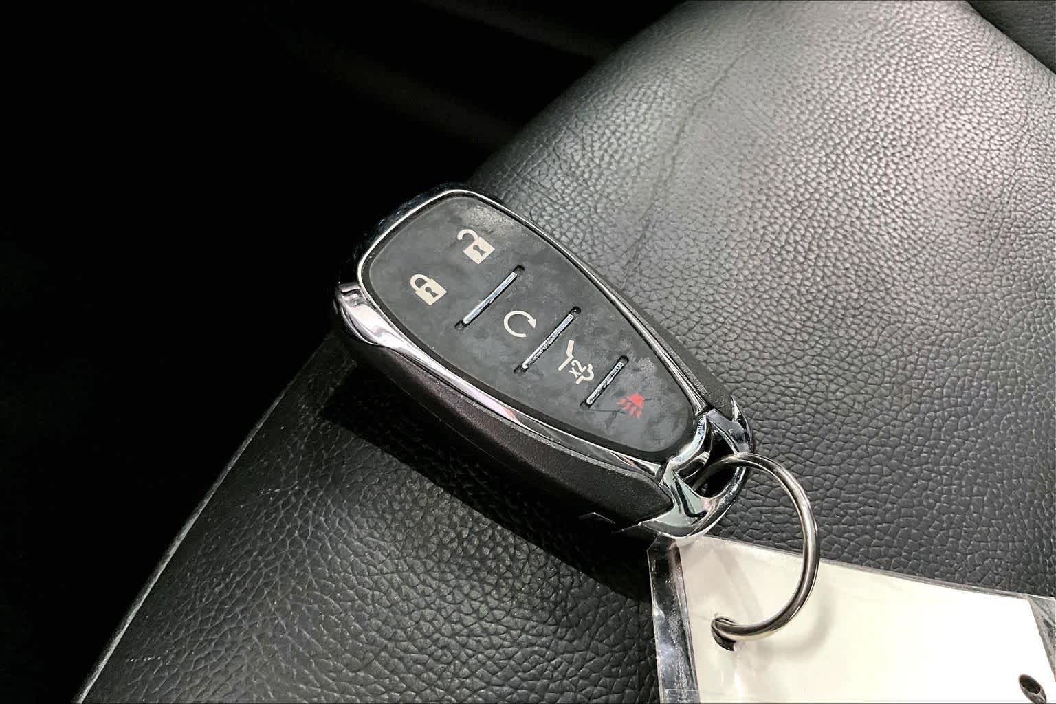 Thumbnail: 2023 Chevrolet Equinox - 18