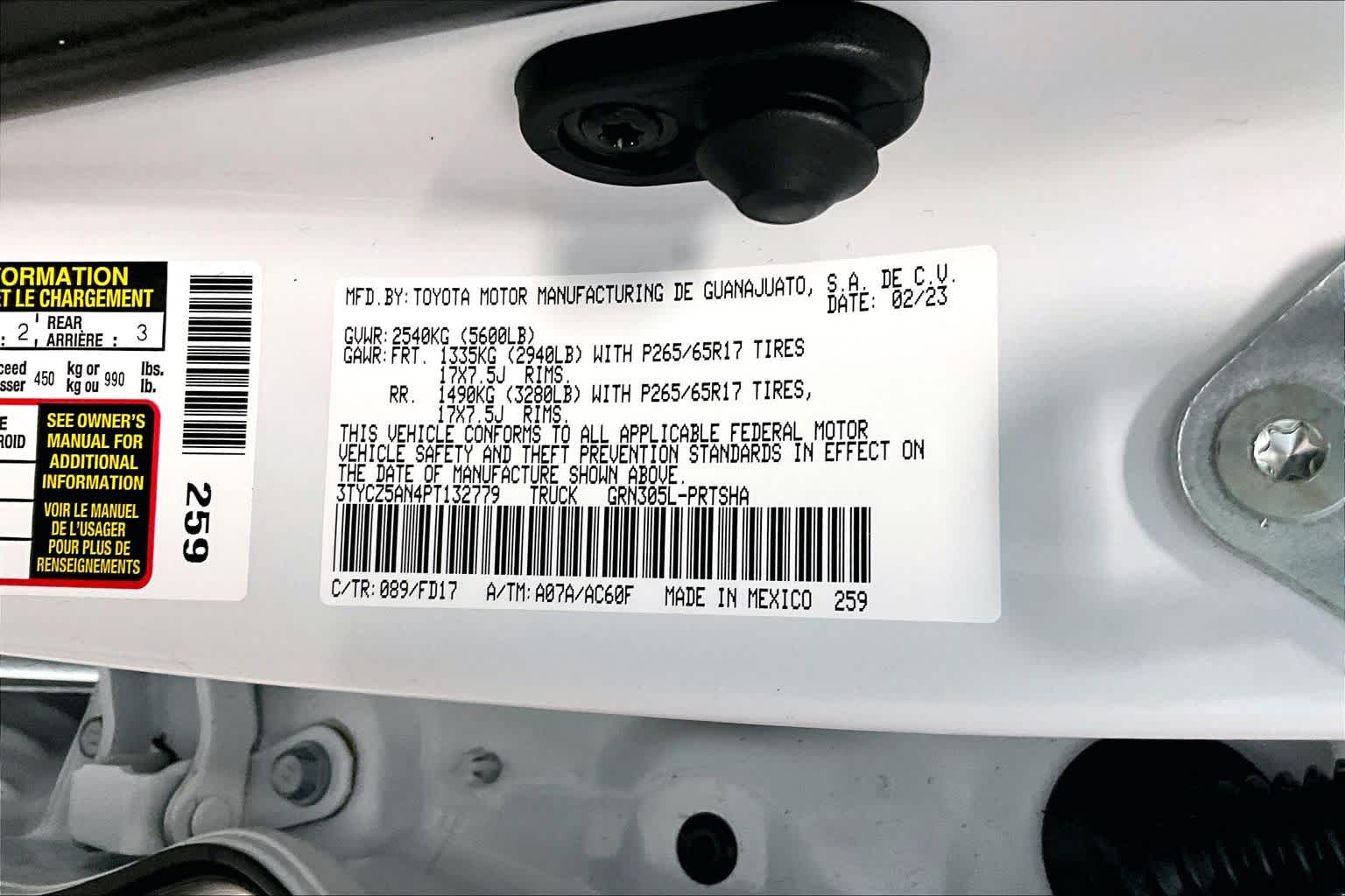 Thumbnail: 2023 Toyota Tacoma - 18