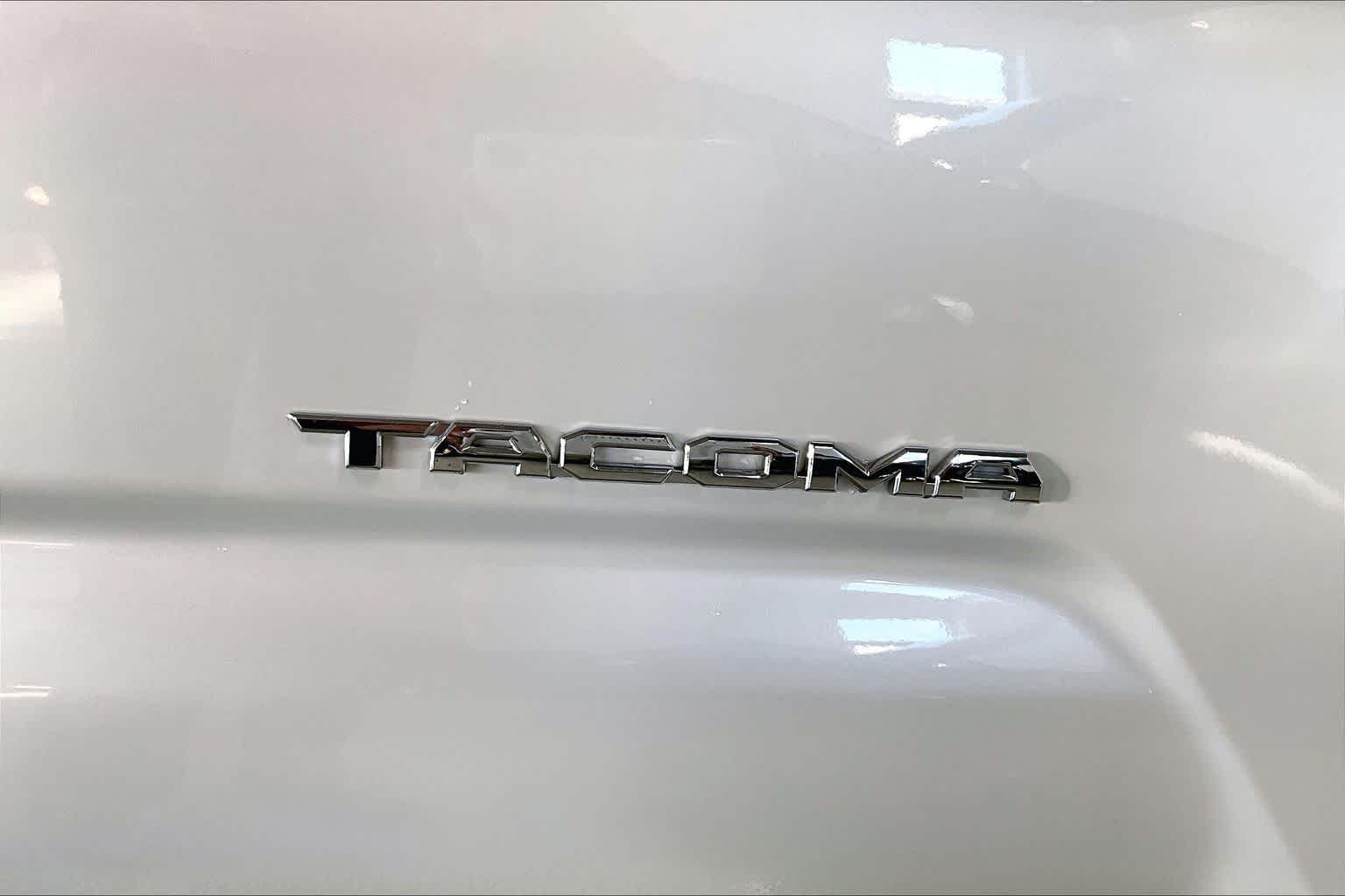 Thumbnail: 2023 Toyota Tacoma - 7